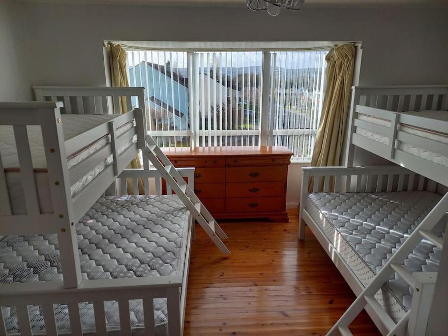 Large 4Bed Available Long-Term In Letterkenny Exterior foto